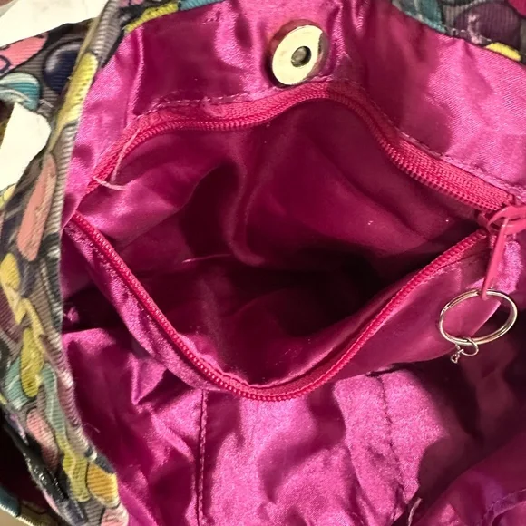 Yak Pak Pill themed Tote - Picture 4 of 5